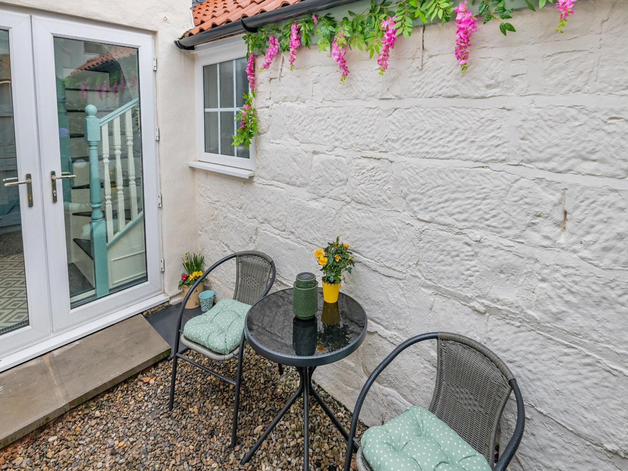Villa The Tipsy Bee At 143, Guisborough Exterior foto