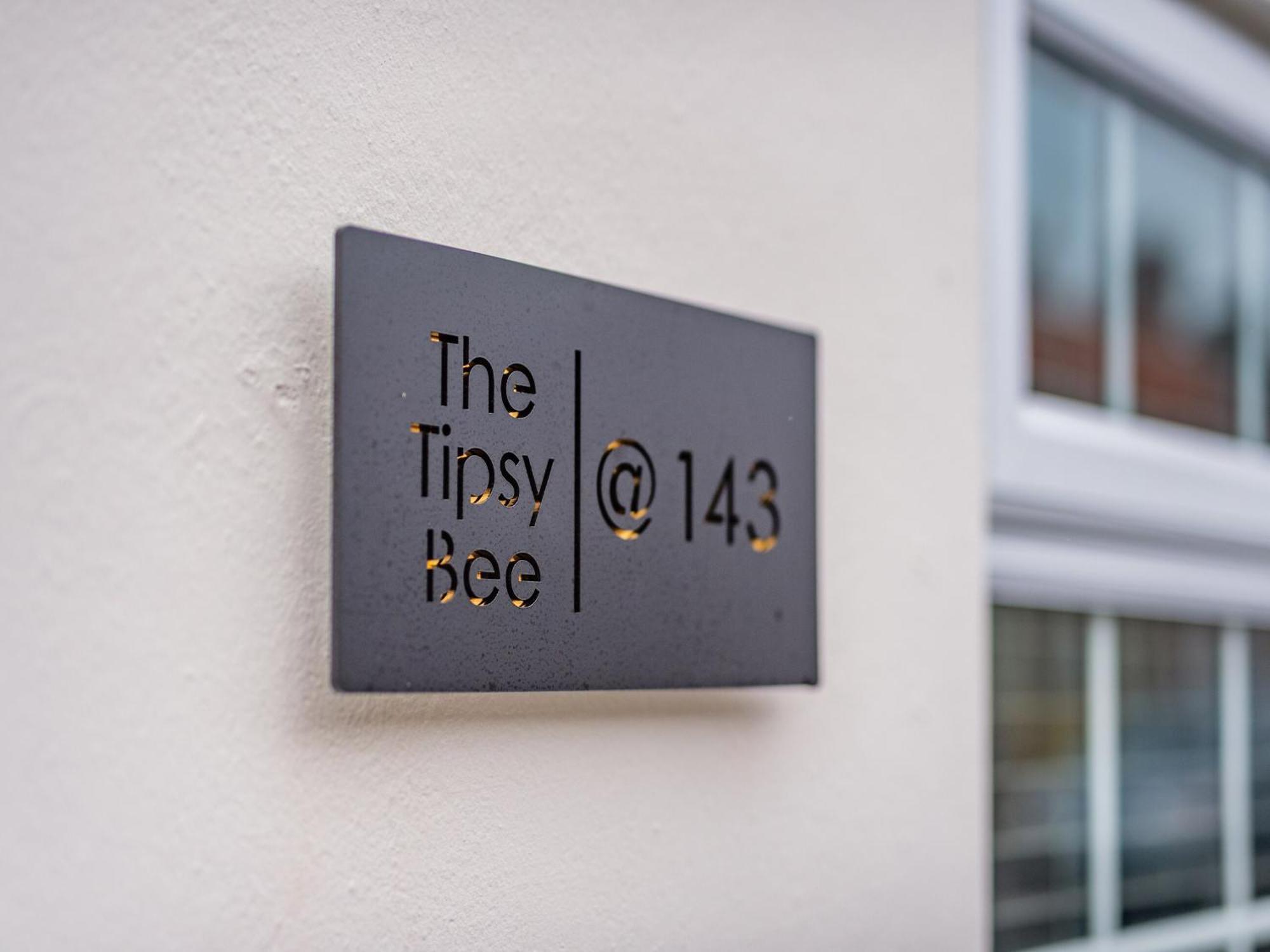 Villa The Tipsy Bee At 143, Guisborough Exterior foto